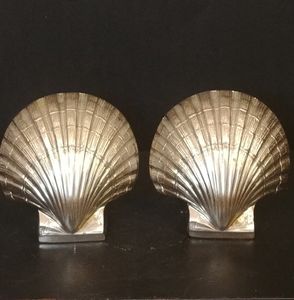 Vintage Pair Silvertone Solid Brass PM Craftsman Seashell Clams Bookends